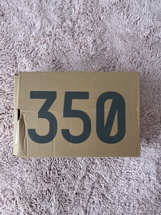 Yeezy 350 Boost Zebra