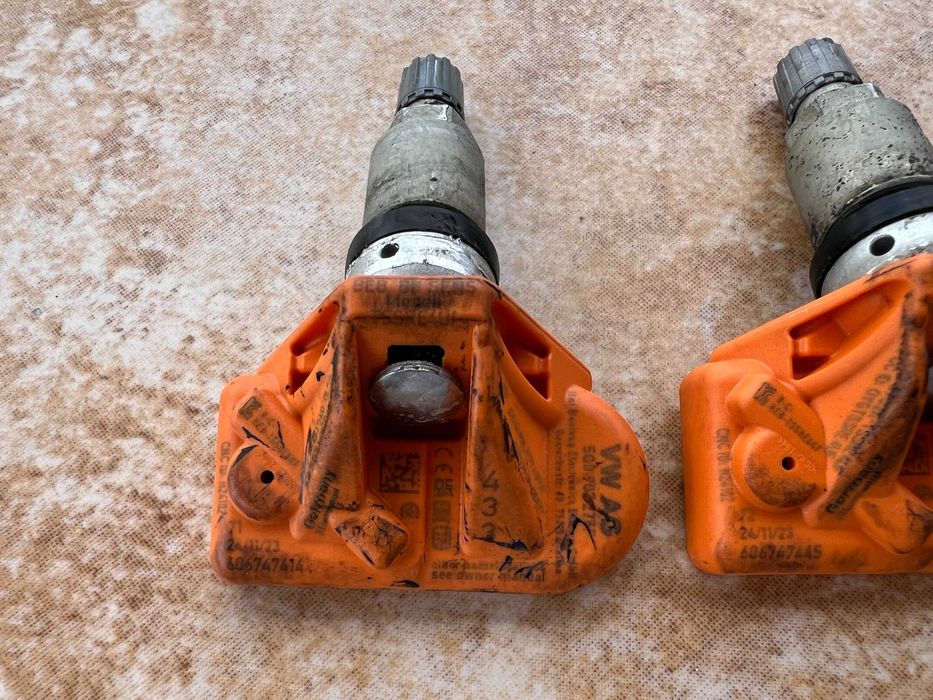 ОРИГИНАЛНИ датчици за налягането на гумите/TPMS за Audi/Vw/Skoda/Seat!