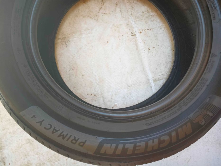 Anvelope 215/65/17 ca noi an 2024 vara MICHELIN Primacy 4