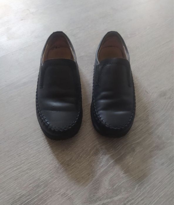 Туфли на мальчика б/у,29 размер.