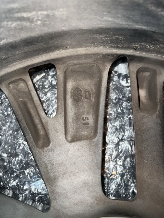 Продам диск на камри 80