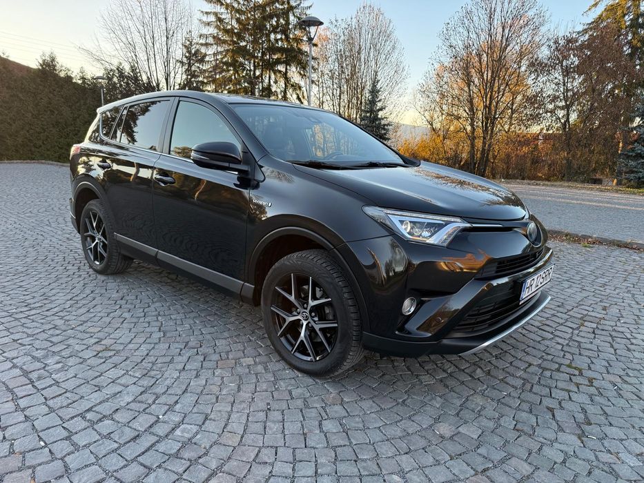 Toyota Rav4 hybrid 4x4 2016