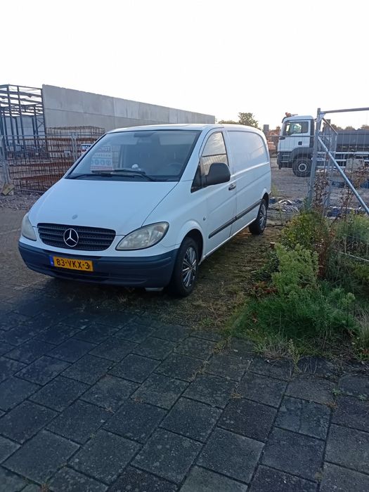 Vand merceds vito din 2007.motor 2.2pret 2500euro.km400000