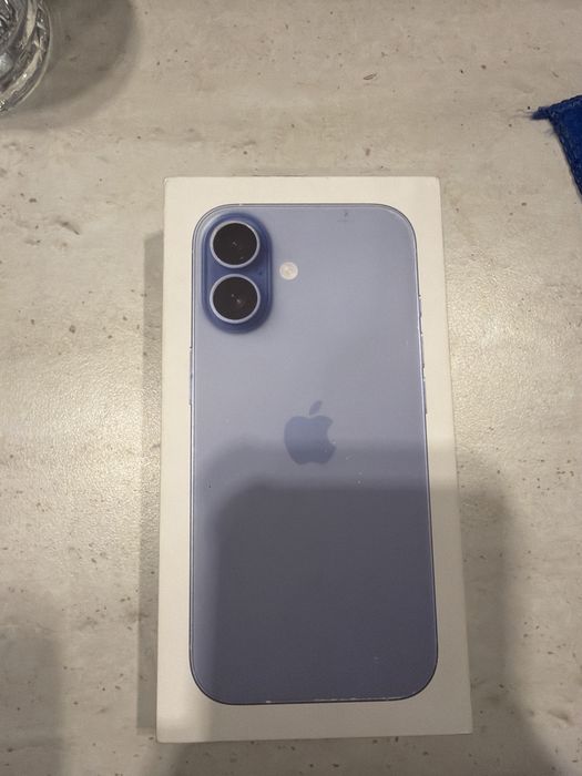 Продам Iphone 17 256GB