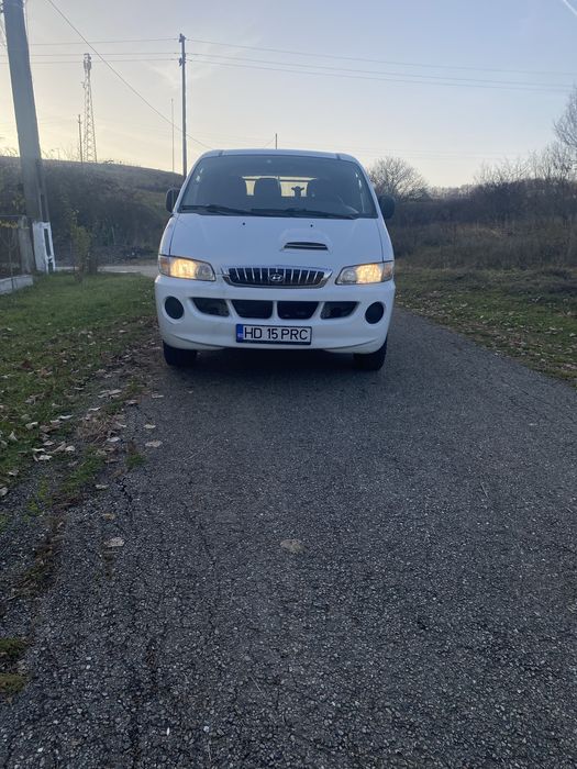 Vand sau schimb Hyundai H1