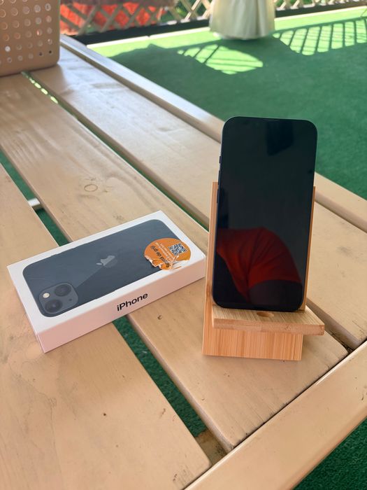 De vanzare Iphone 13  black de 128 GB