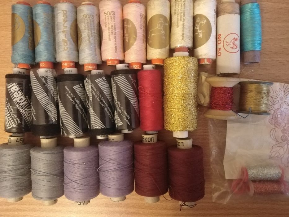 Продам нитки для шитья
