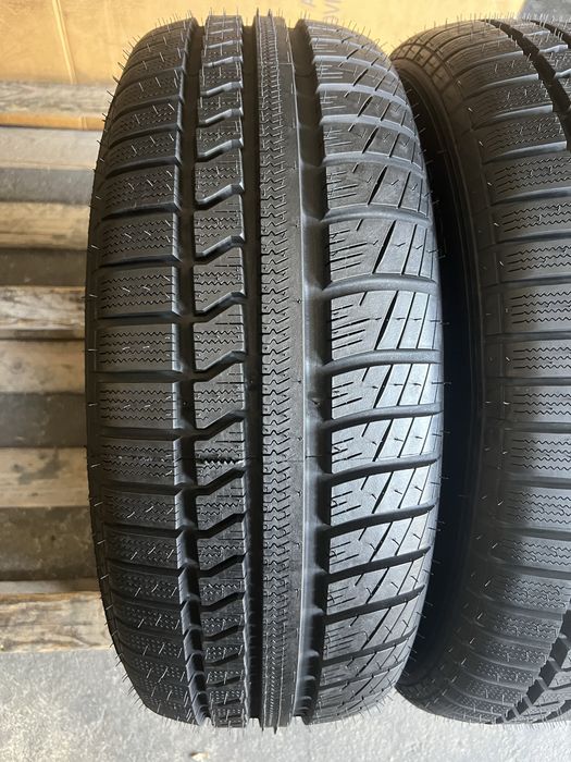 1 anvelopa iarna 205/70/15 si 1 anvelopa 215/65/15 Vredestein