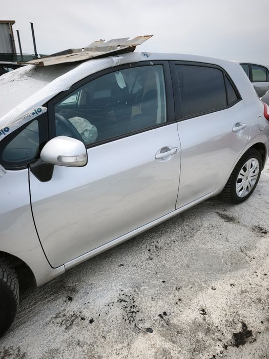 Ușa stânga față Toyota Auris 2006-2013