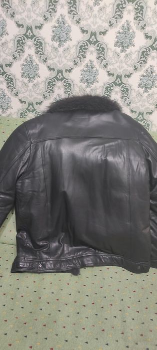 Куртка-дубленка натуральный мех и кожа.