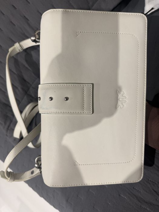 бяла чанта pinko