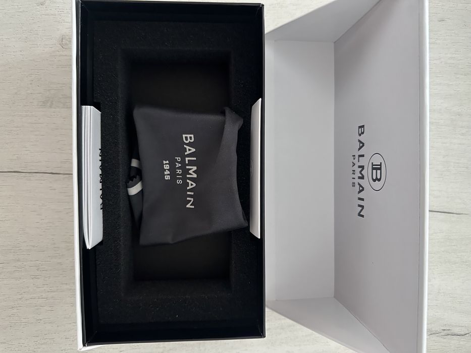 Balmain wonder III очила нови