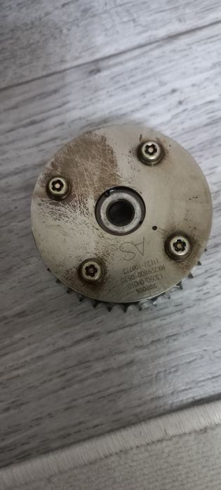 Тойота  запчасти