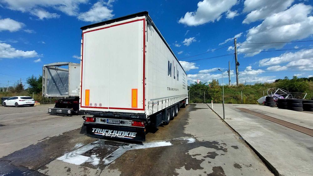 SCHMITZ Cargobull 2016 mega