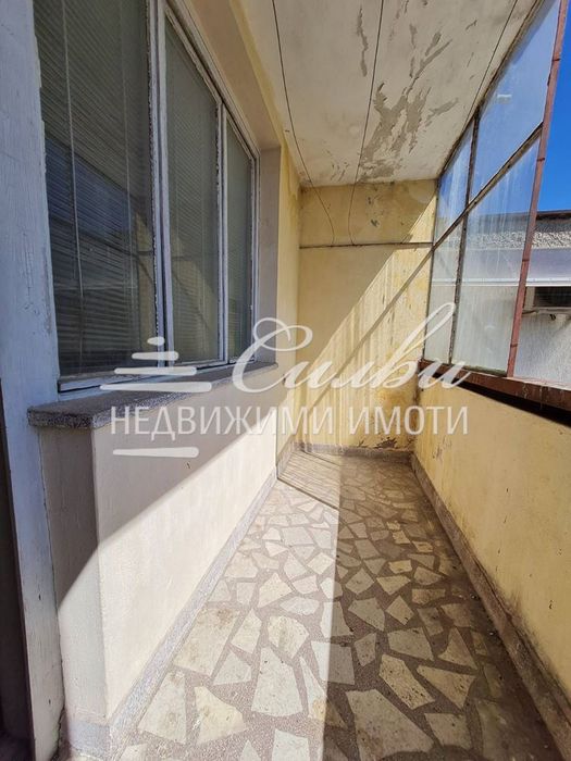 Продава се Тристаен апартамент в Шумен, Болницата - 97 кв.м за 973 €/кв.м - Снимка #8