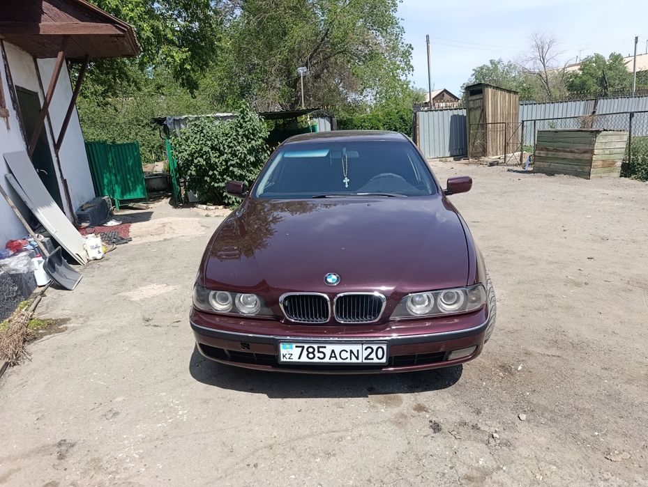 Продам или обмен БМВ Е39 528