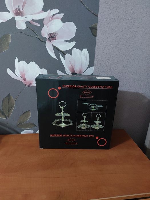 Продам менажницы