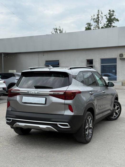 Kia Seltos 2022 Lyukli