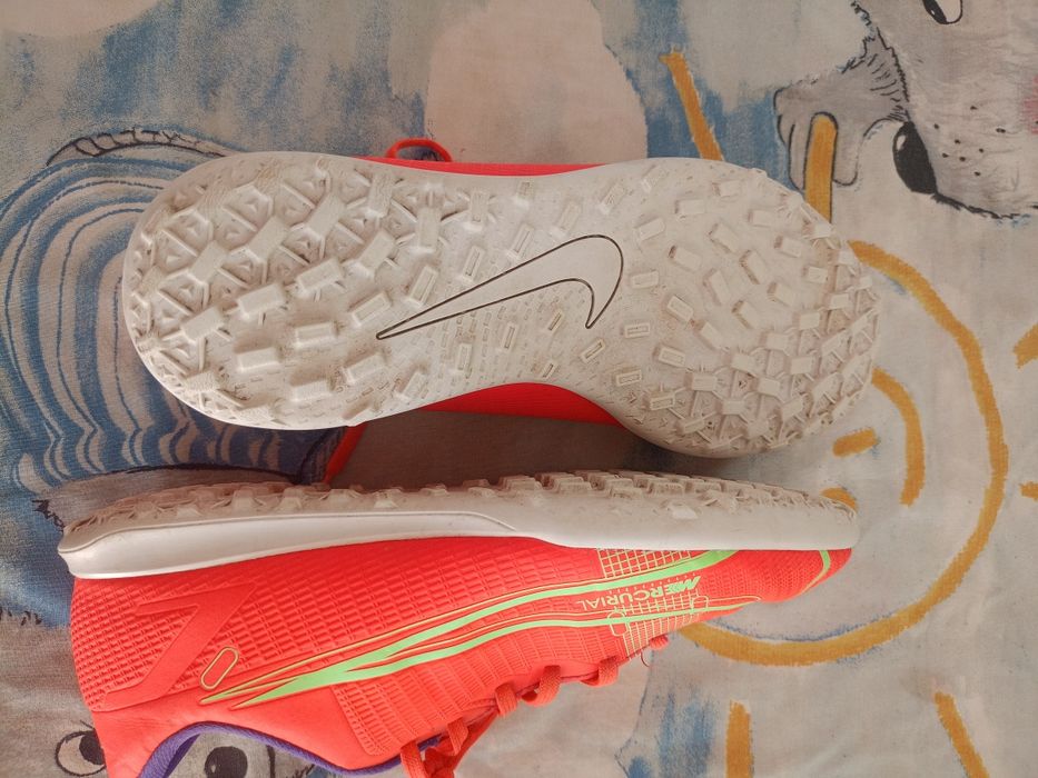 Nike Mercurial Vapor 14 Club TF 38cm