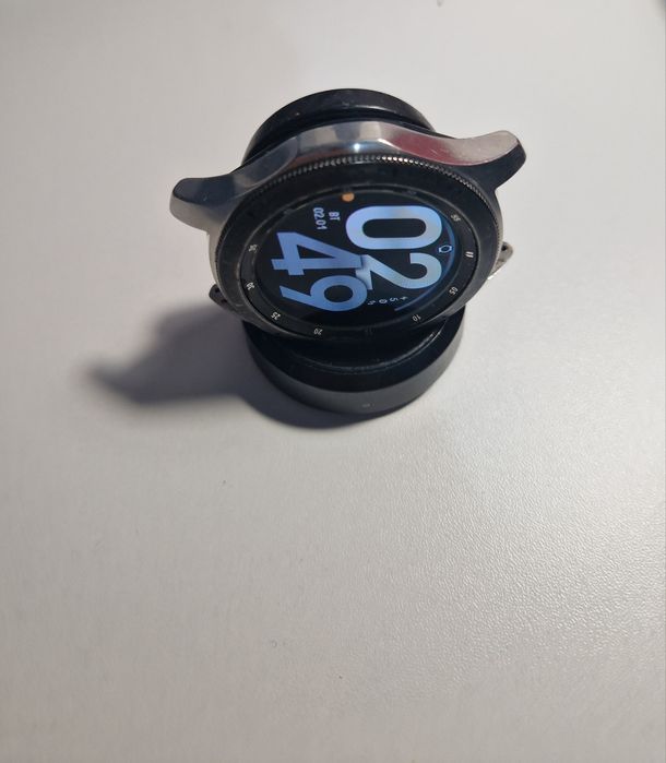 Смарт часы Galaxy Watch