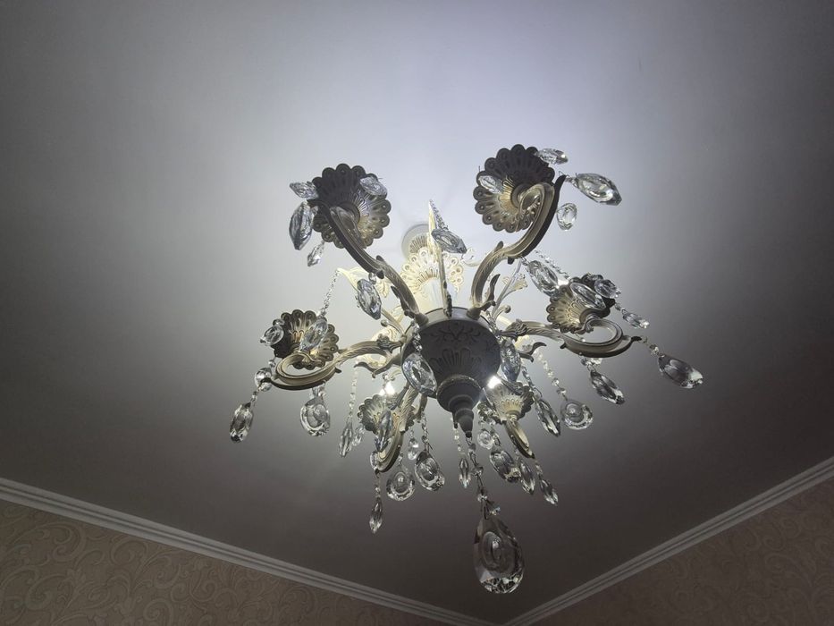 Люстра 6 рожковая