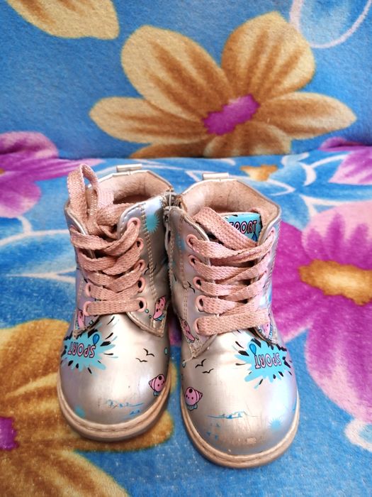 Ботиночки для девочки