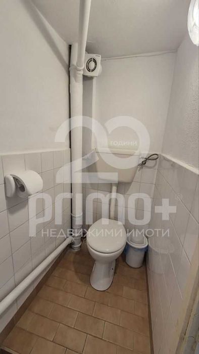 Дава се под наем Магазин в Велико Търново, Център - 70 кв.м за 510 € - Снимка #5