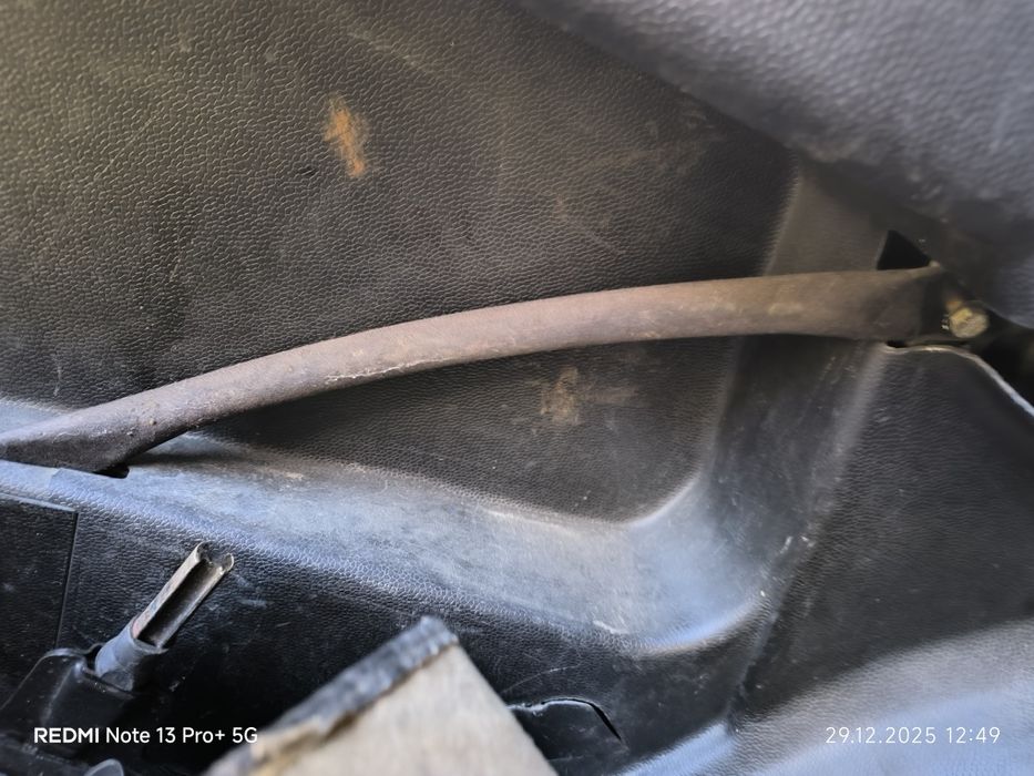 Автоматичен теглич за Мерцедес 124 седан