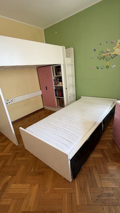 Двуетажно легло, бюро SMASTAD