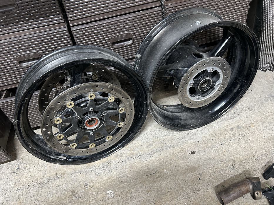 Honda cbr1000rr 06-07 на части
