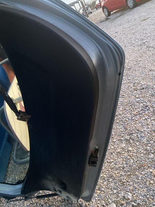 Заден капак за тойота ярис 2007 г