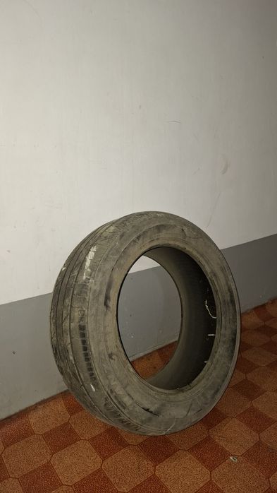 Продам шину от машины