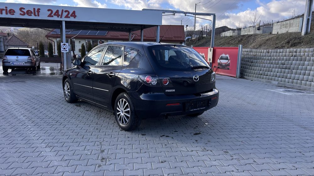 Vand mazda 3 benzina