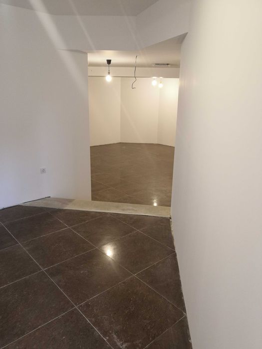 Продава се Заведение в Варна, Базар Левски - 170 кв.м за 700 €/кв.м - Снимка #5