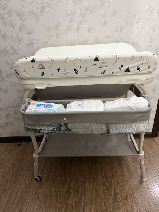 Ванночка с пелилальным столиклм