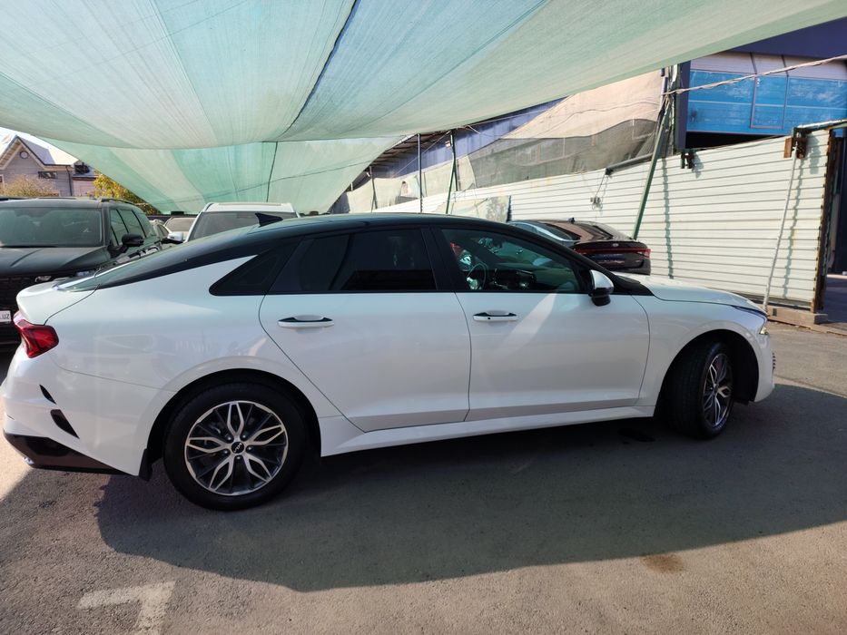Kia  k5  2022 yil