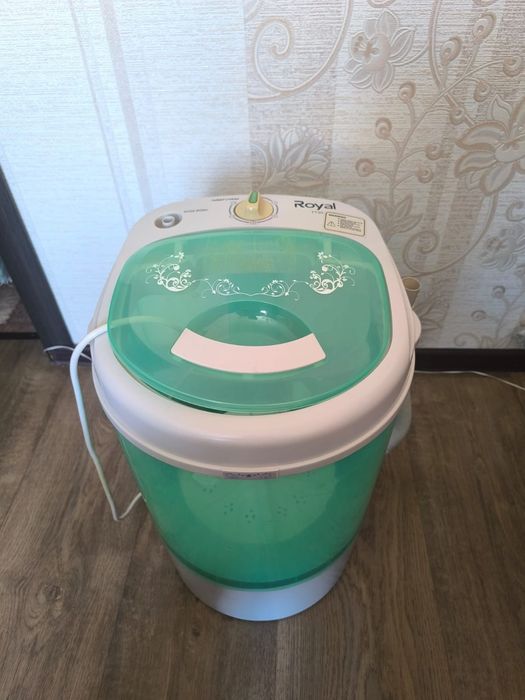 Продам стиральную машинку Royal