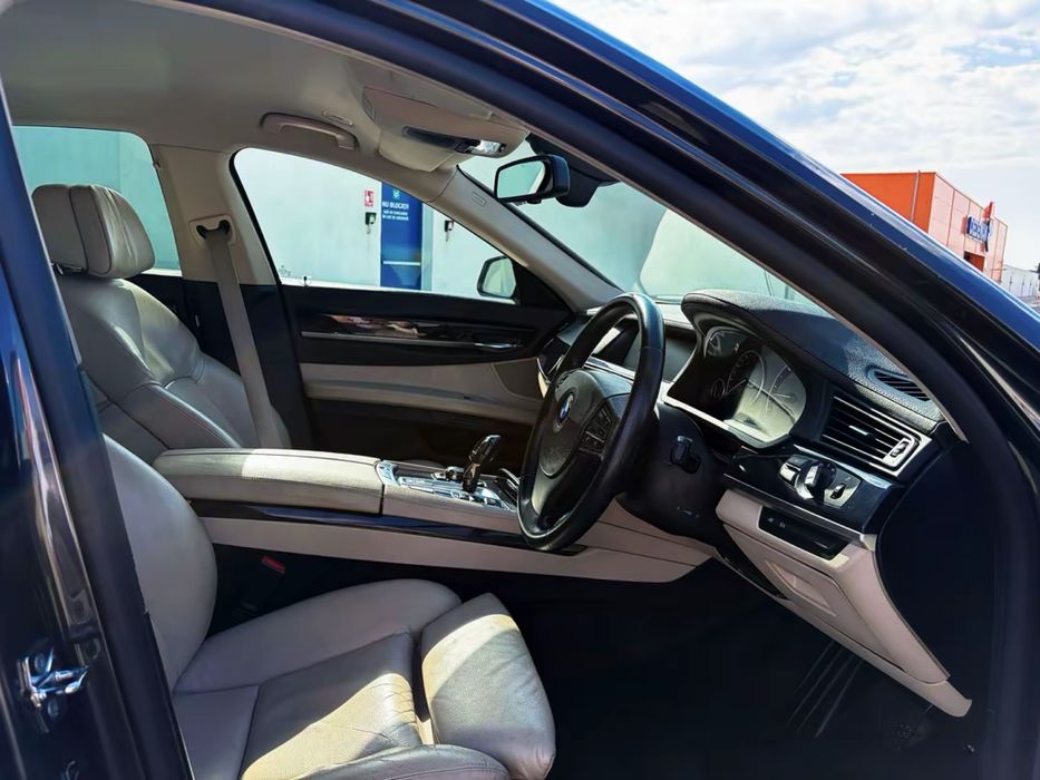 BMW 730 d LUXURY