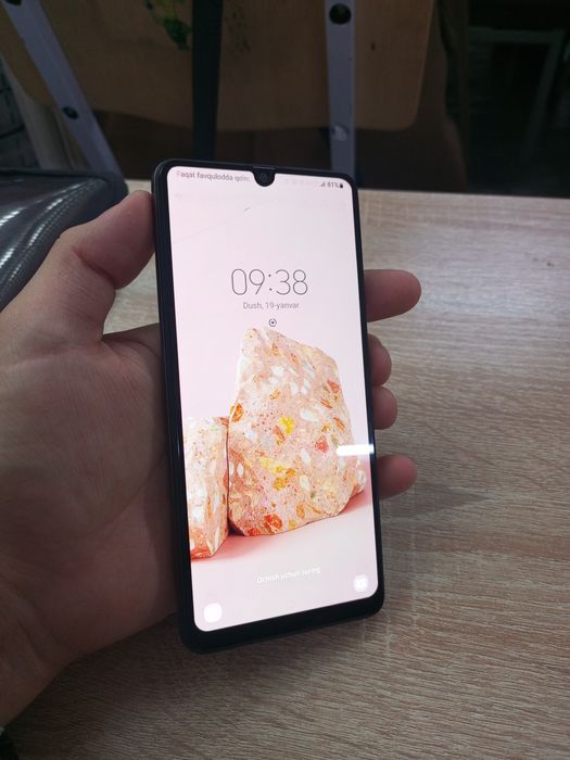 Infinix hot 50 i 6+6/128 gb Samsung a32 4/64 gb