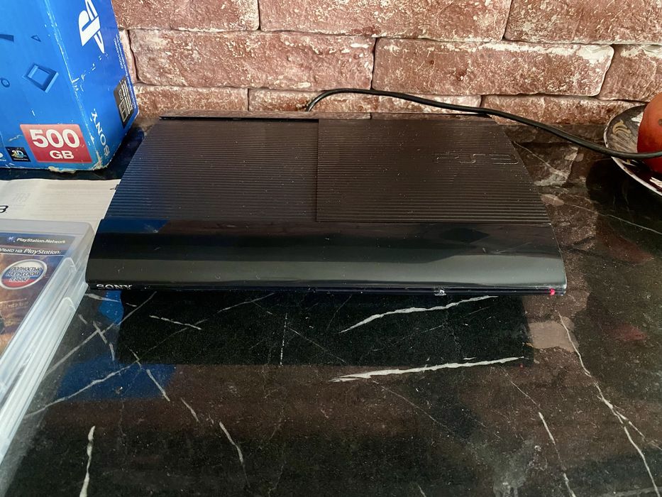 PlayStation 3 Super Slim 500gb +телевизор