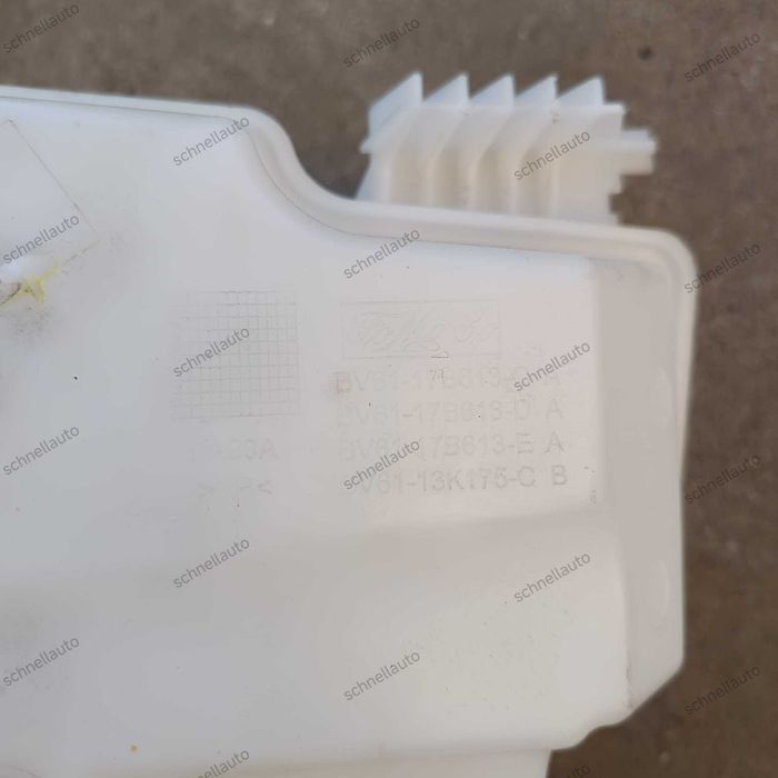 Vas lichid parbriz Ford Focus 3 EcoBoost cod BV61-17B613-AC
