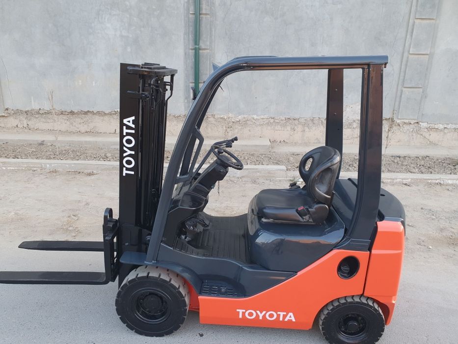 Автопогрузчик (кара,auto kara, kara) Митсубиси FD 18 с дизелном двигат