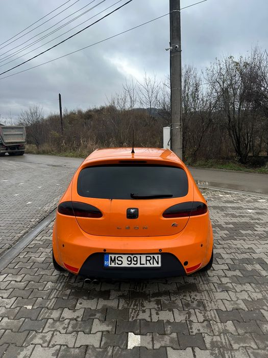 SEAT Leon 2009 — imagine 3