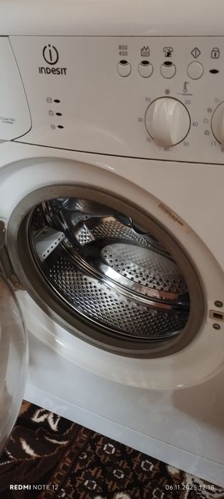 Продаю стиральную машинку.