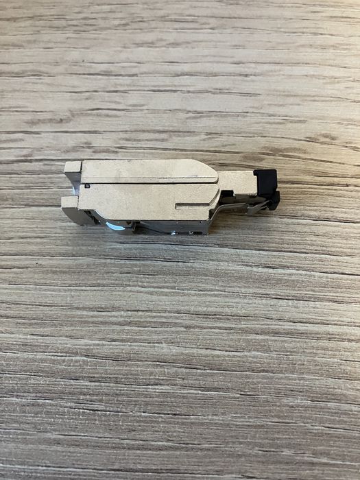 Продавам Siemens SIMATIC NET IE FC RJ45 Plug 180 – 6GK1901-1BB10-2AE0