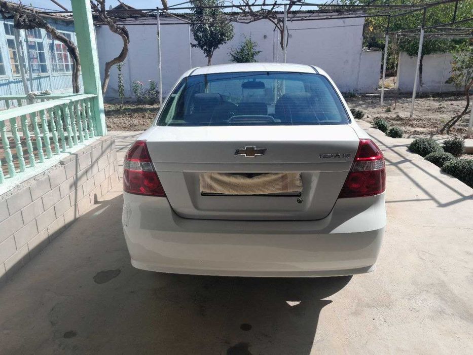 Nexia 3 2020 mexanika probeg 11000km halol birinchi qo'l