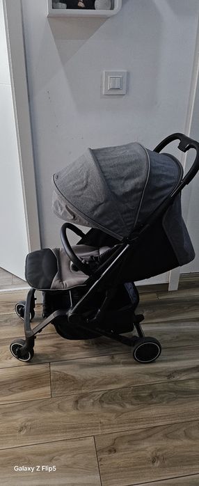 Лятна количка Espiro Axel