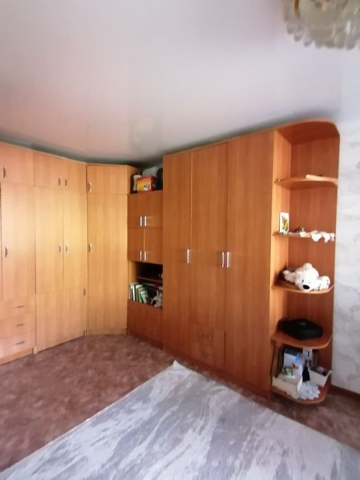 Стенка в отличном состоянии