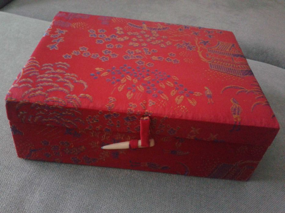 CADOU Set ceremonia ceaiului, autentic China anii '80, portelan pictat