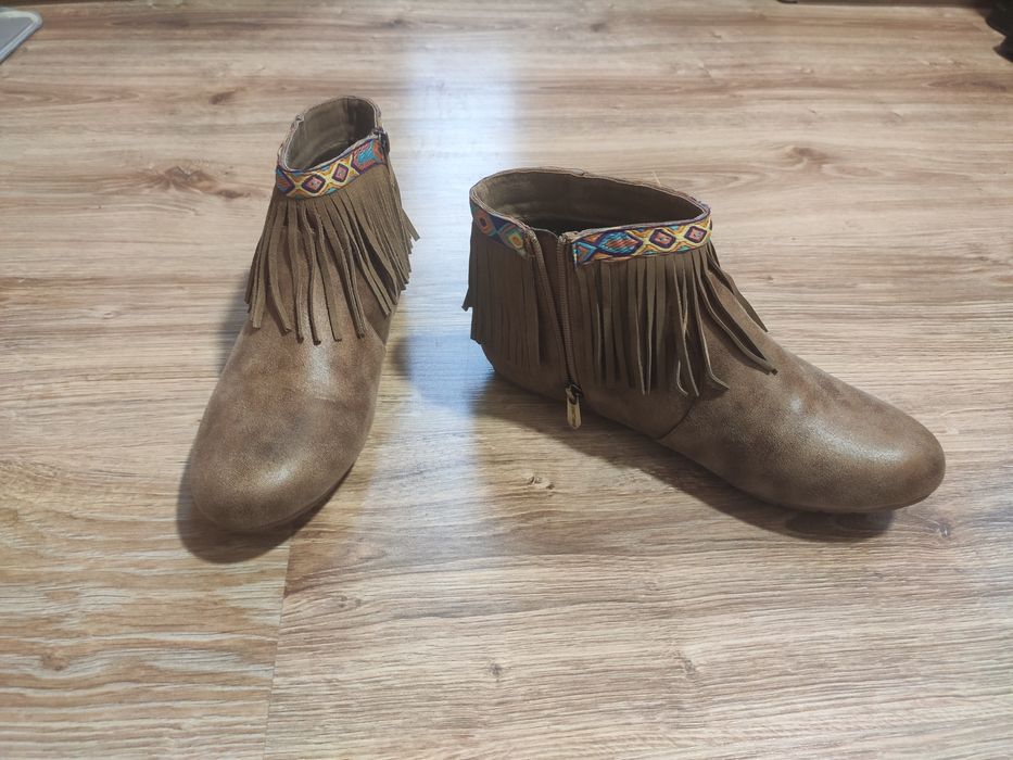 Обувки боти Cattawak